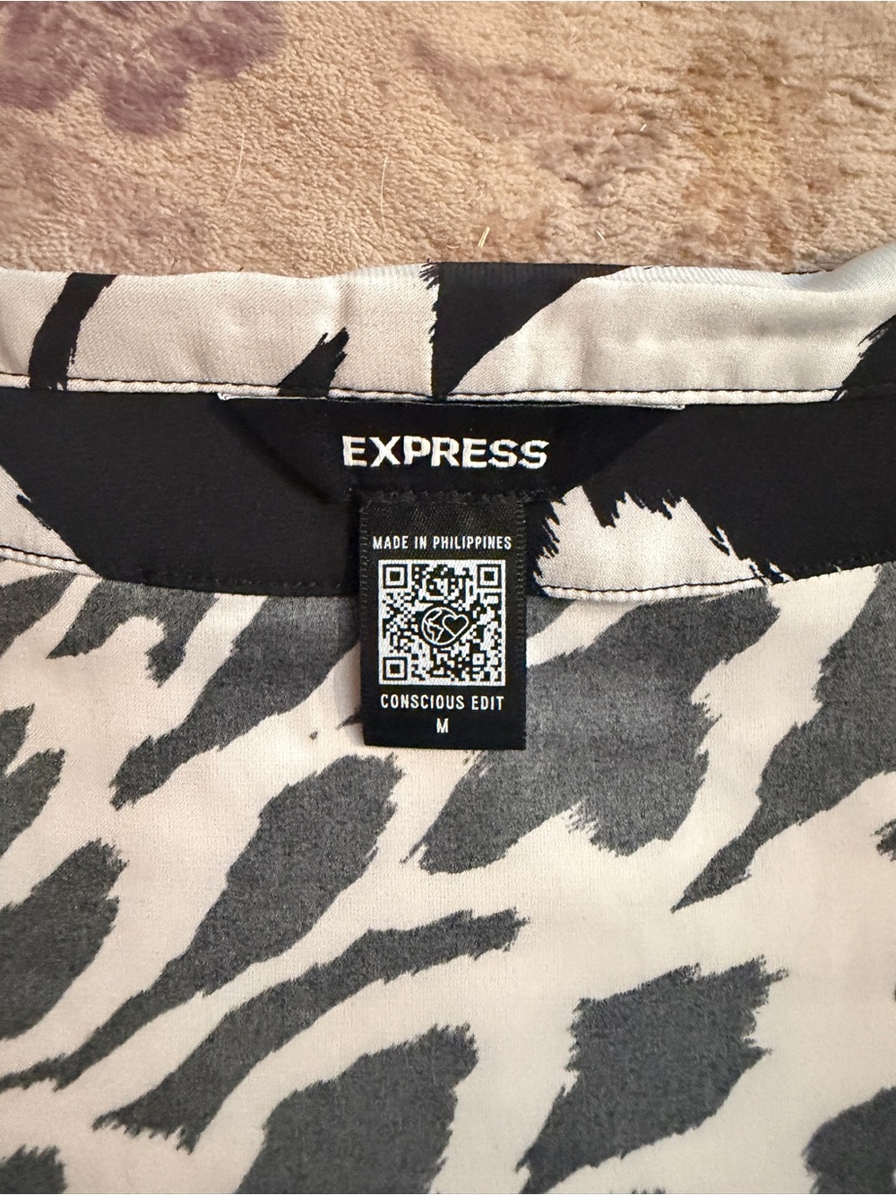 Express Black & White Animal Print Bodysuit - Picture 2 of 4